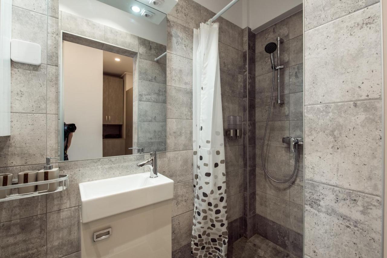 Fancy Penthouse Studio With Lakeview W10 Бухарест Экстерьер фото